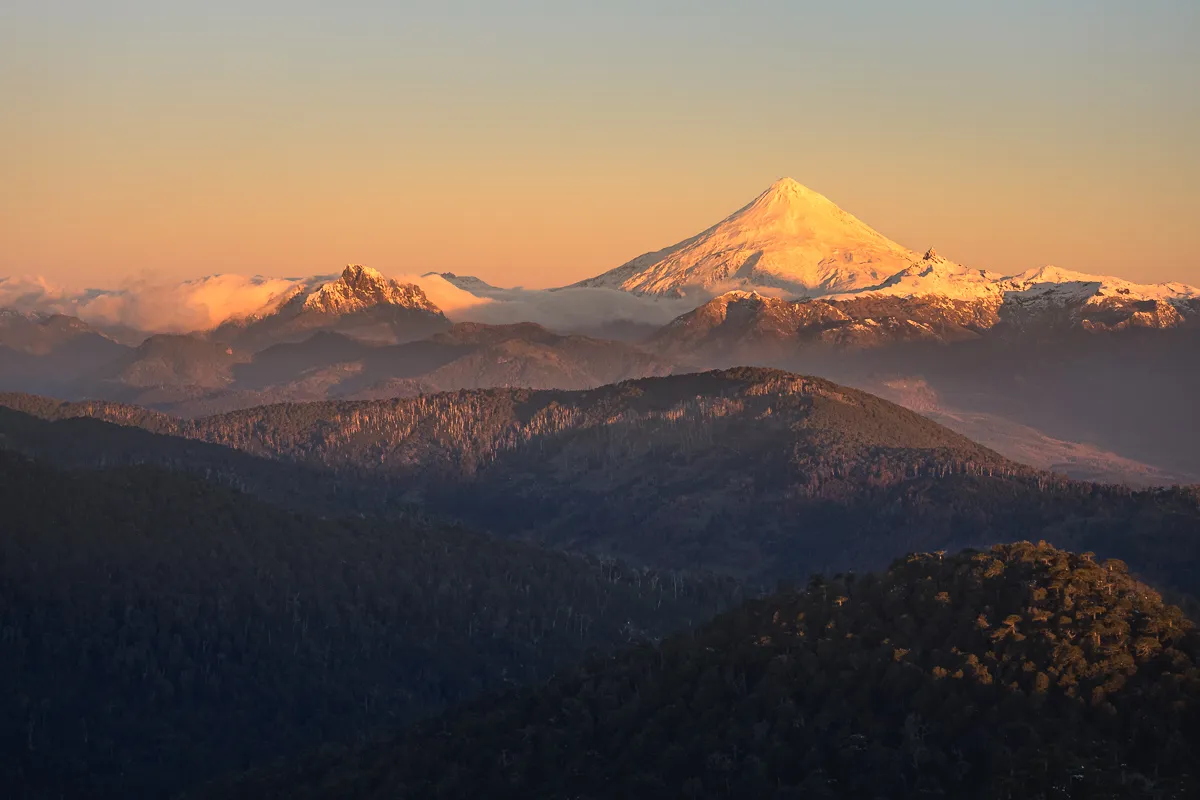 Atardecer en El Cañi, Santuario El Cañi, Pucón